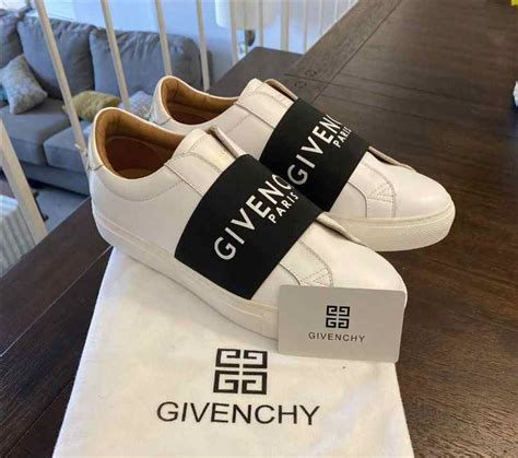 does givenchy run small|givenchy shirt size chart.